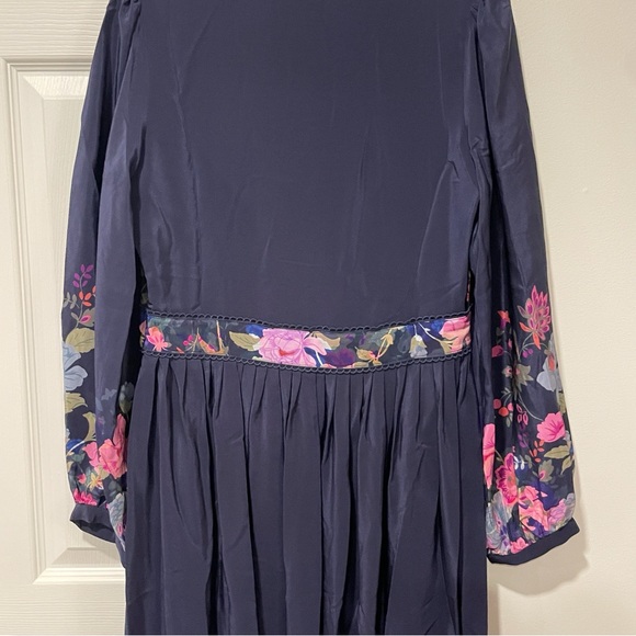 NWT Johnny Was Navy Floral Valeria Silk Maxi Dress Size Small - Picture 11 of 14